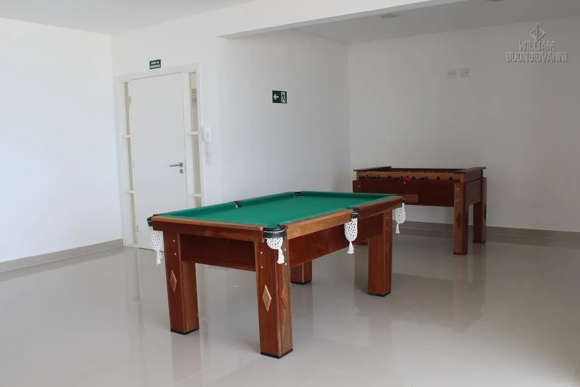 Imagem Apartamento - 2 Dorms, Suíte, Sacada Envidraçada e Vista Mar - 50m da Praia