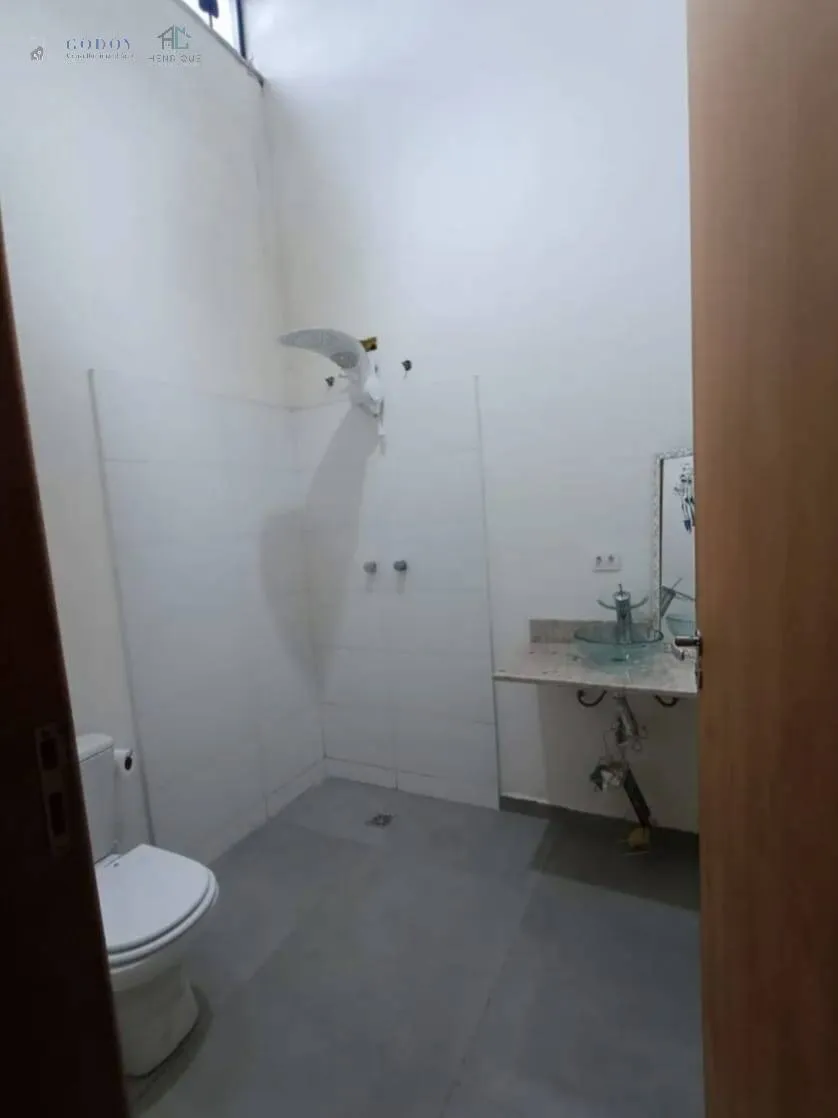 Imagem Casa Moderna com Área Gourmet no Residencial Flamboyant