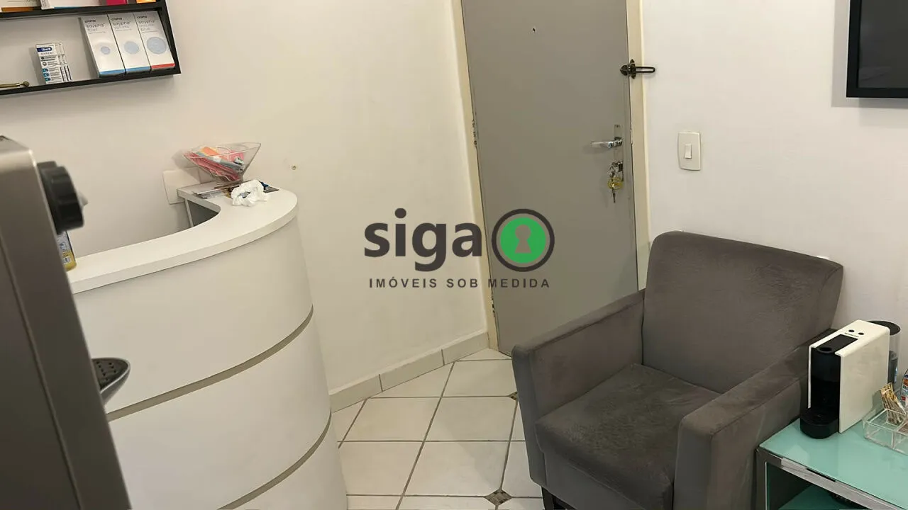 Imagem Conjunto comercial no Edifício das Bandeiras em localização estratégica.