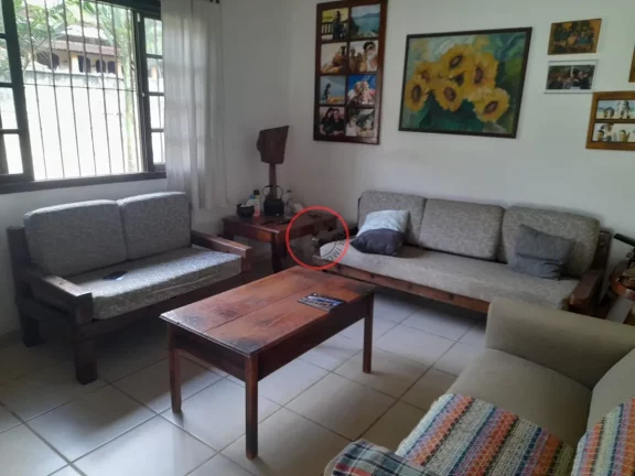 Imagem DUAS CASAS NO MESMO TERRENO PARA LOCAÇÃO MENSAL. CASA GRANDE COM 3 DORMITÓRIOS, SENDO 2 SUÍTES E A OUTA CASA É UM LOFT.