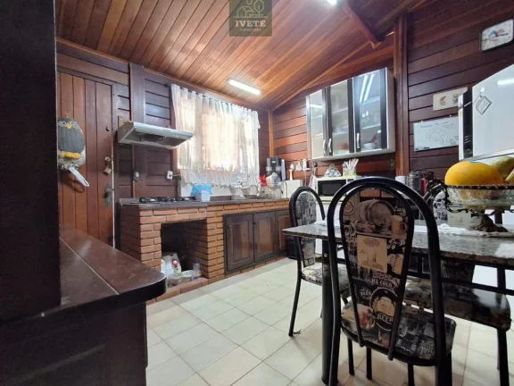 Imagem LINDA CASA EM CONDOMINIO EM SOCORRO - BAIRRO RECANTO DO BOSQUE COM 1.000M2 E PISCINA