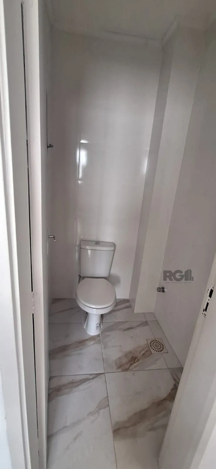 Imagem AP 3 DORM SEMIMOBILIADO BAIRRO SANTA CECÍLIA
