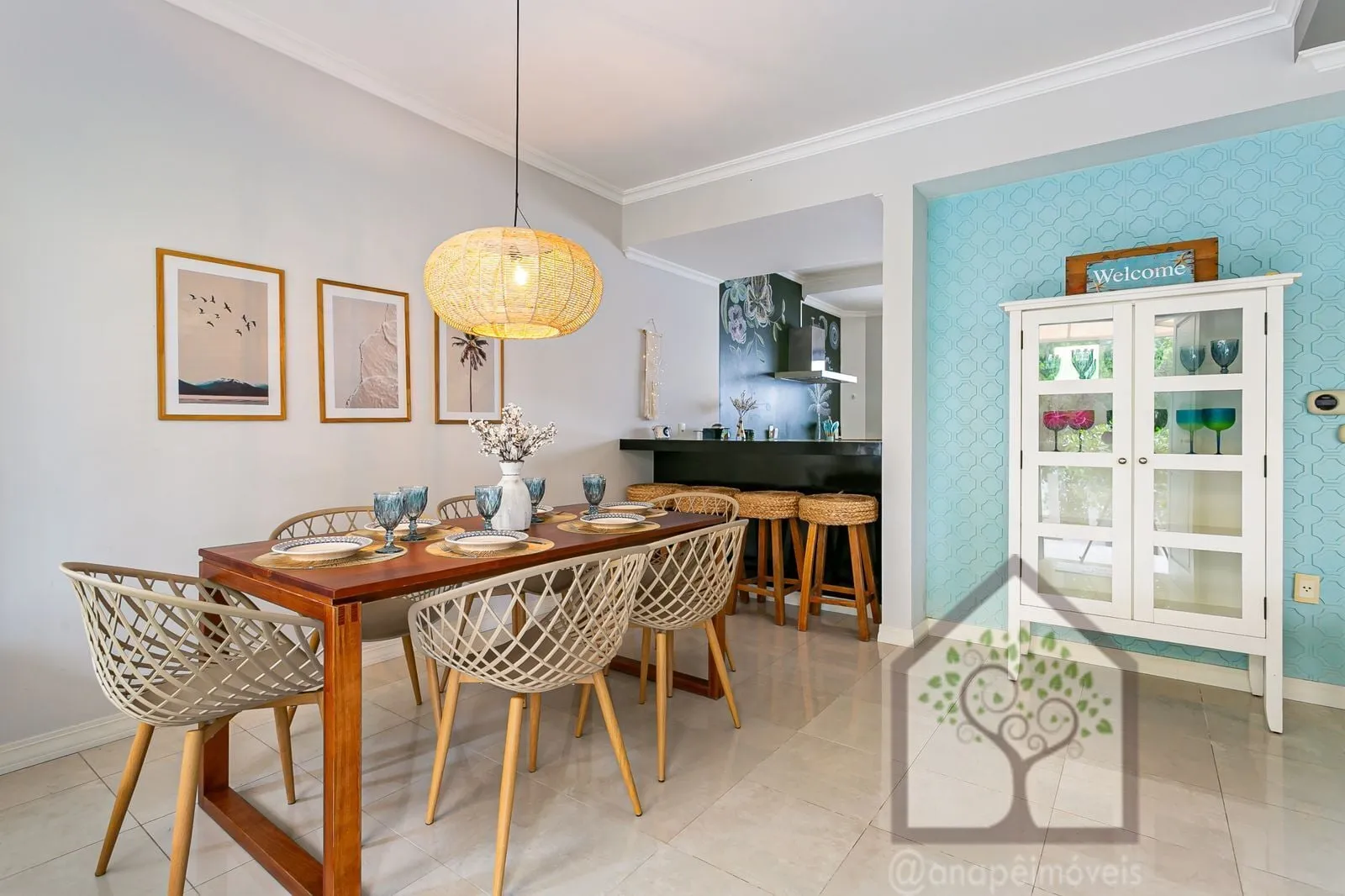 Imagem Casa à venda em Jurerê - Conforto, sofisticação e localização privilegiada!