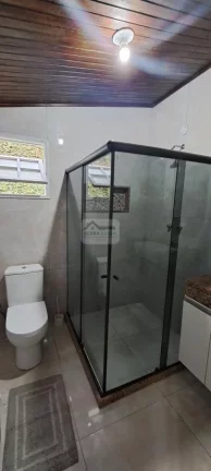 Imagem Casa para Venda em Teresópolis, Golfe, 3 dormitórios, 2 suítes, 4 banheiros, 2 vagas