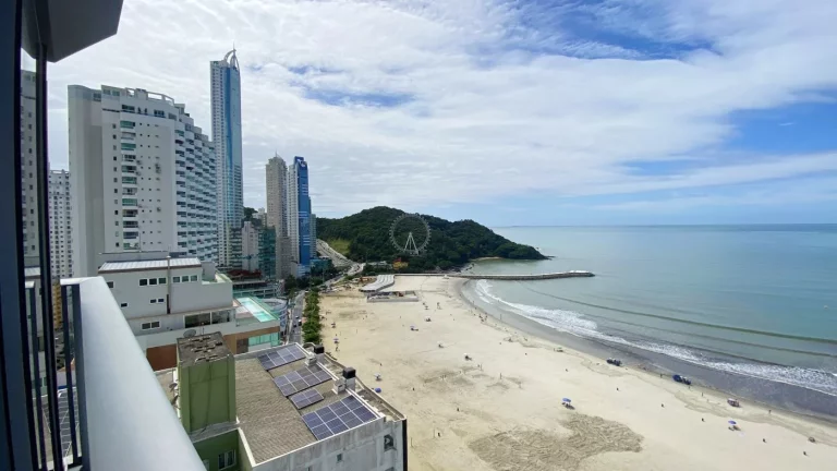 Imagem Apartamento Frente Mar para Venda em Balneário Camboriú, CENTRO, 4 dormitórios, 4 suítes, 5 banheiros, 4 vagas