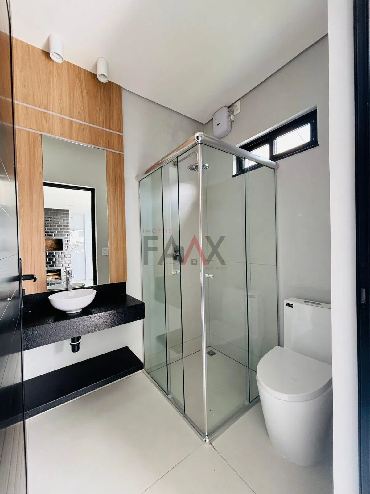 Imagem Sobrado de alto padrão disponível para locação no Alto da XV. 235 m²