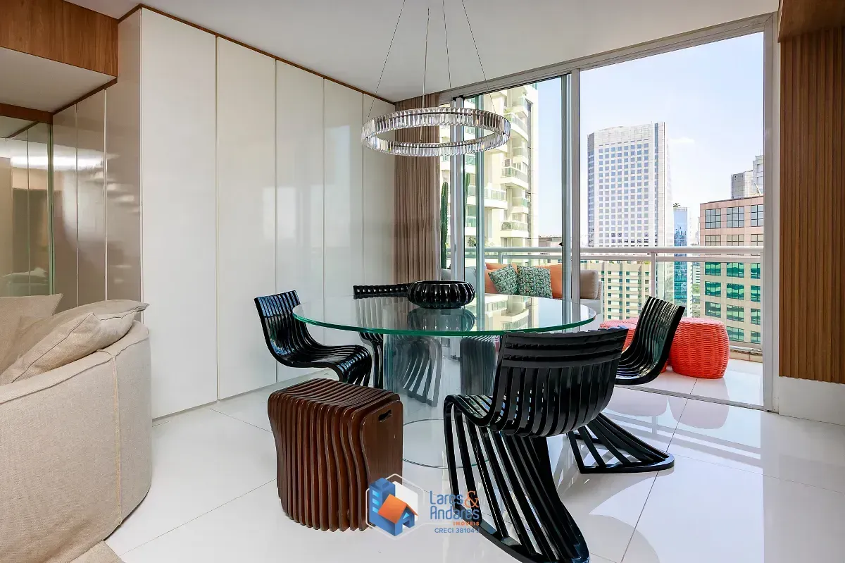 Imagem Apartamento para venda em Brooklin com 3 quartos, sendo 3 suítes, 190m²