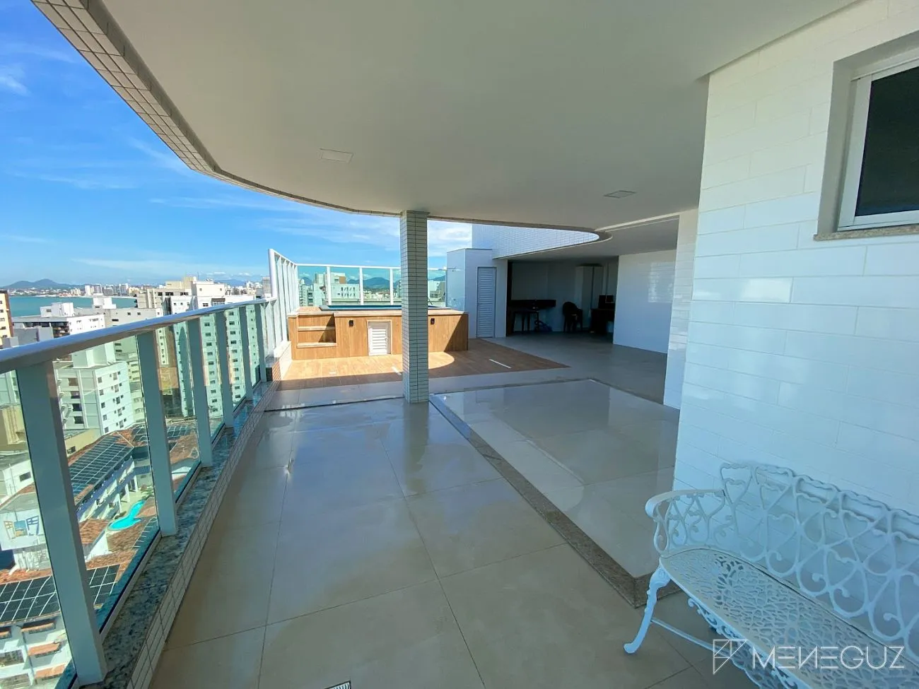 Imagem Cobertura a venda na Praia do Morro 4 quartos linear com lazer indoor