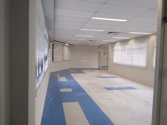 Imagem Imóvel Comercial em Ótimo Estado | Terreno 3.535m² | Construção 4.816m² | Próximo à Marginal Tietê"