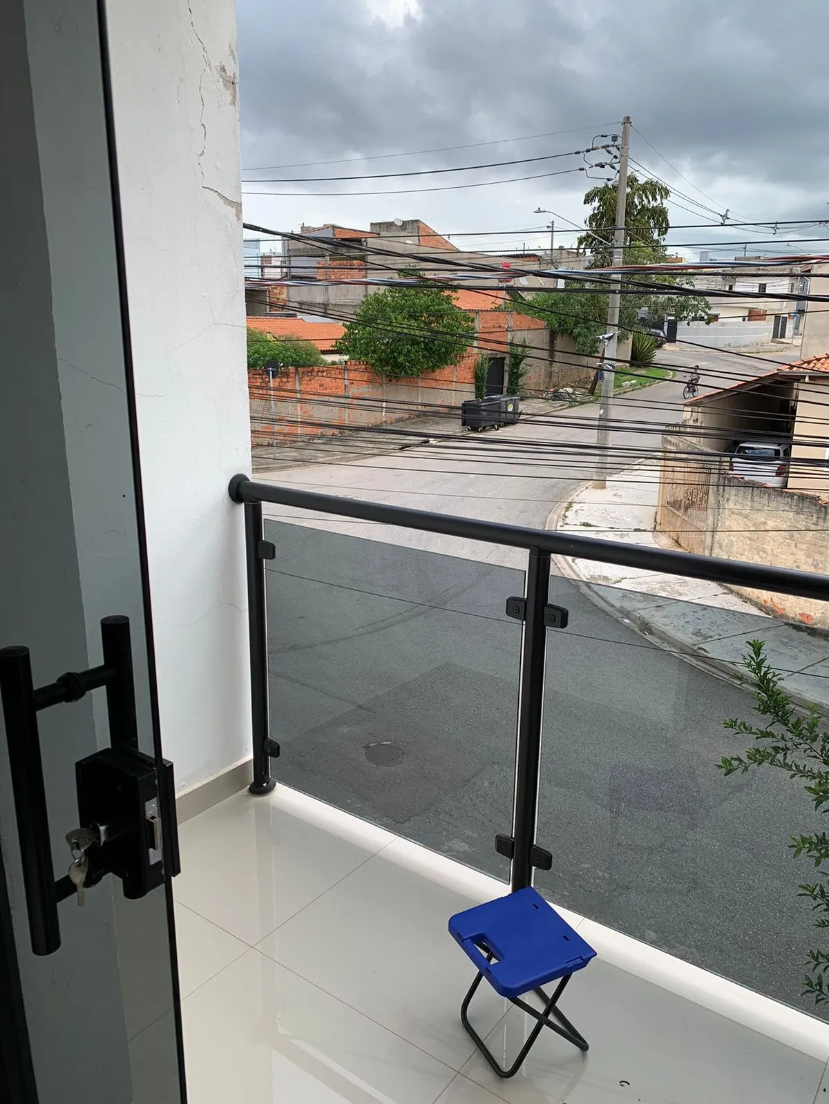 Imagem Casa com Garagem e Salão Comercial à Venda no Jardim Alpes de Sorocaba
