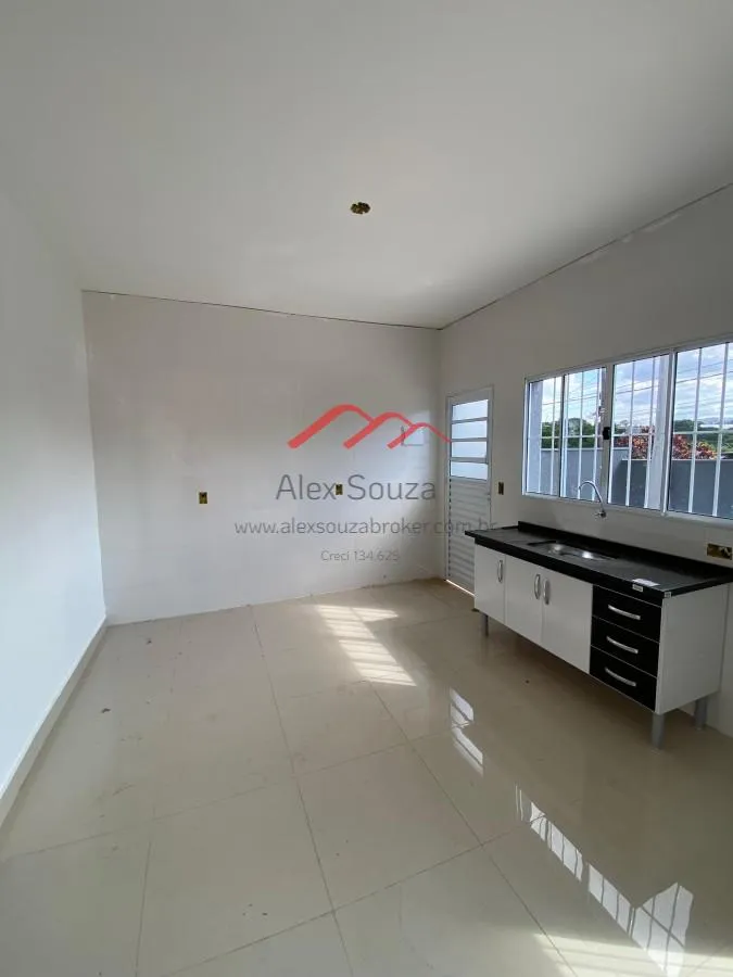 Imagem Casa para Venda em Sumaré, Conjunto Habitacional Angelo Tomazin, 2 dormitórios, 1 suíte, 1 banheiro, 4 vagas
