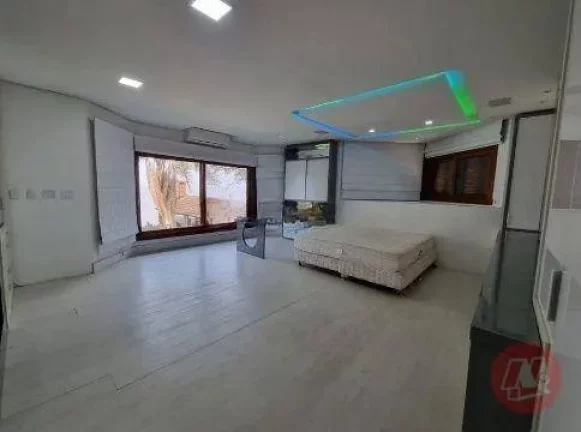Imagem Casa com 3 dormitórios para alugar, 500 m² por R$ 19.884,00/mês - Pedra Redonda - Porto Alegre/RS