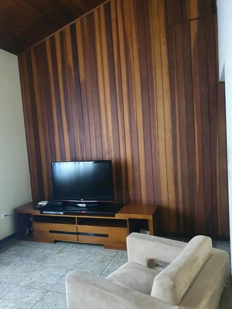 Imagem Casa à venda 3 Quartos, 1 Suite, 2 Vagas, 300M², Loteamento Residencial Andrade, Pindamonhangaba - SP