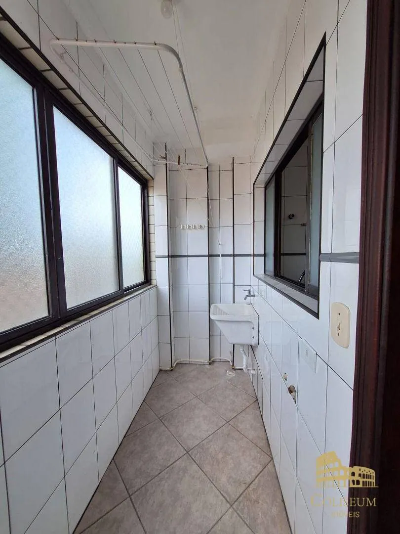Imagem Apartamento com 3 dormitórios para alugar, 107 m² por R$ 4.000,00/mês - Canto do Forte - Praia Grande/SP