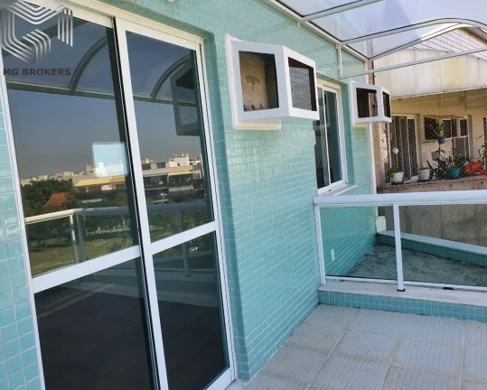 Imagem Cobertura de luxo à venda no Recreio dos Bandeirantes com 4 quartos, 2 suítes e área de 200m² no Rio de Janeiro-RJ!
