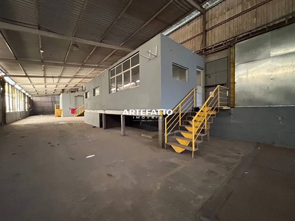 Imagem GALPÃO INDUSTRIAL/COMERCIAL PARA LOCAÇÃO/FRENTE PARA A Rodovia Régis Bittencourt