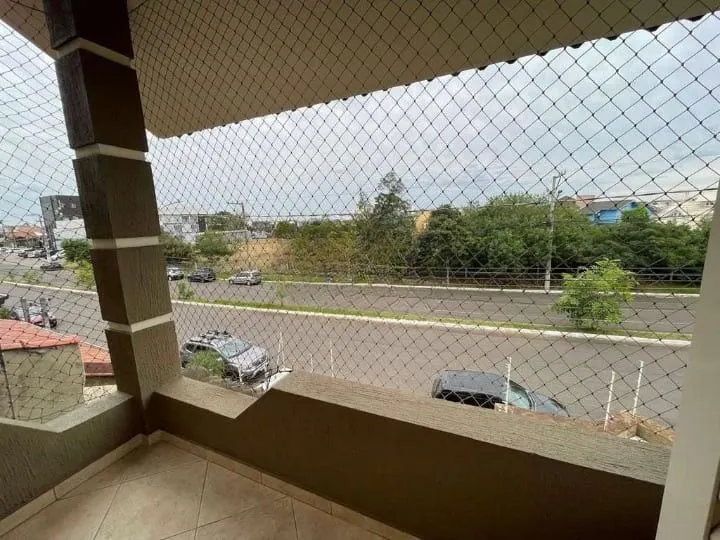 Imagem Casa 03 dormitórios no Bairro Moinhos de Vento em Canoas RS
