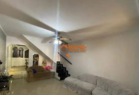 Imagem Sobrado à venda com 4 dormitórios (2 suiítes) em Parque Santo Antonio - Guarulhos/SP