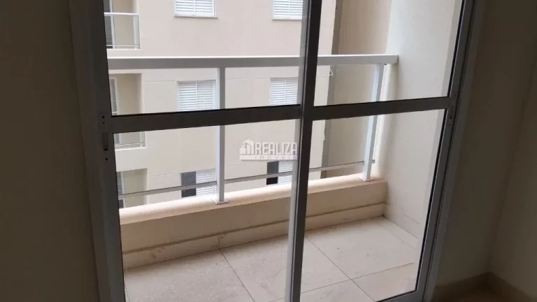 Imagem Lindo apartamento à venda no Condomínio Alencarina, Uberaba - 2 dormitórios, porcelanato!