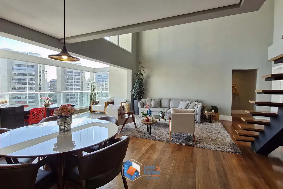 Imagem Cobertura para venda em Paraíso do Morumbi com 3 quartos, sendo 3 suítes, 402m²