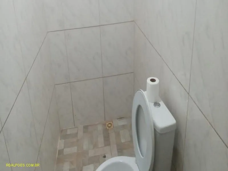 Imagem Galpão para Venda em NOVA IGUAÇU, Posse, 2 banheiros