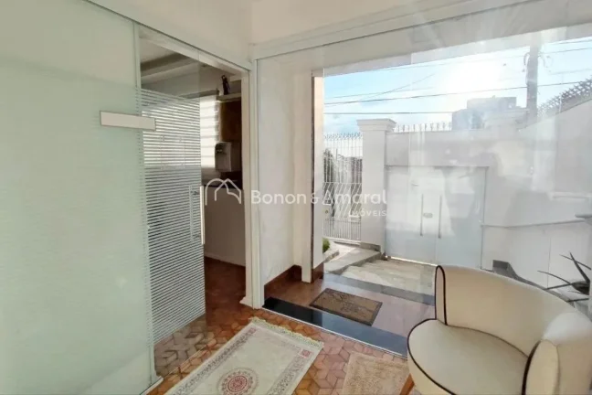 Imagem Localizada na vibrante cidade de Campinas, esta espaÃ§osa casa oferece uma experiÃªncia de moradia Ã...