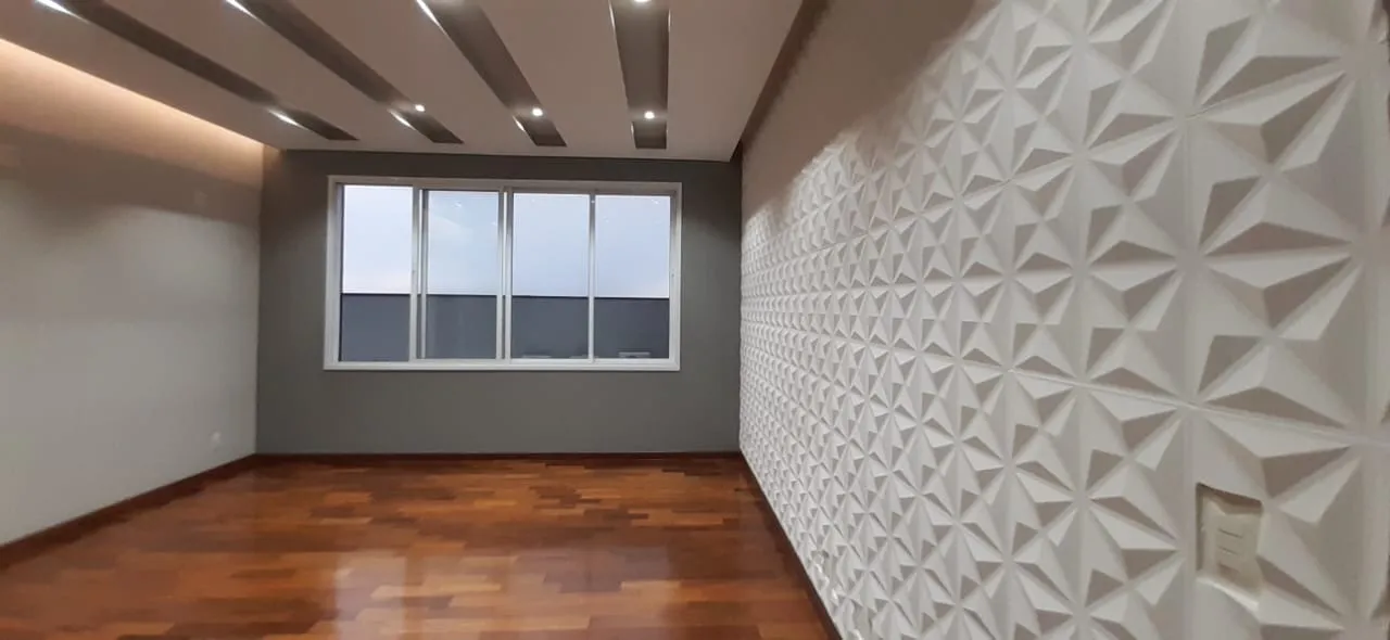 Imagem Casa de alto padrão no Alphaville Nova Esplanada, Votorantim, com 5 suítes, piscina e vista privilegiada, próxima ao Campolim e Shopping Iguatemi.