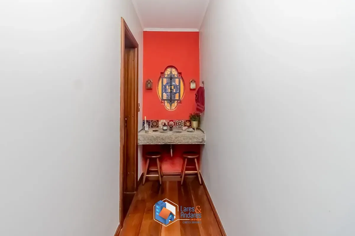 Imagem Casa no condomínio Clube Castelo para venda com 3 quartos, sendo 2 suítes, 306m²