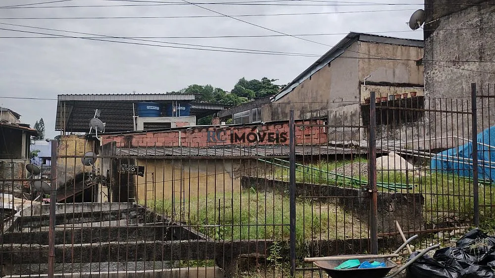 Terreno a Venda no bairro Porto Velho - São Gonçalo, RJ