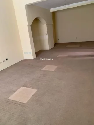 Imagem Luxuosa casa à venda em São Paulo-SP, bairro Água Branca: 3 quartos, 3 salas, 4 banheiros, 4 vagas de garagem, 400 m².