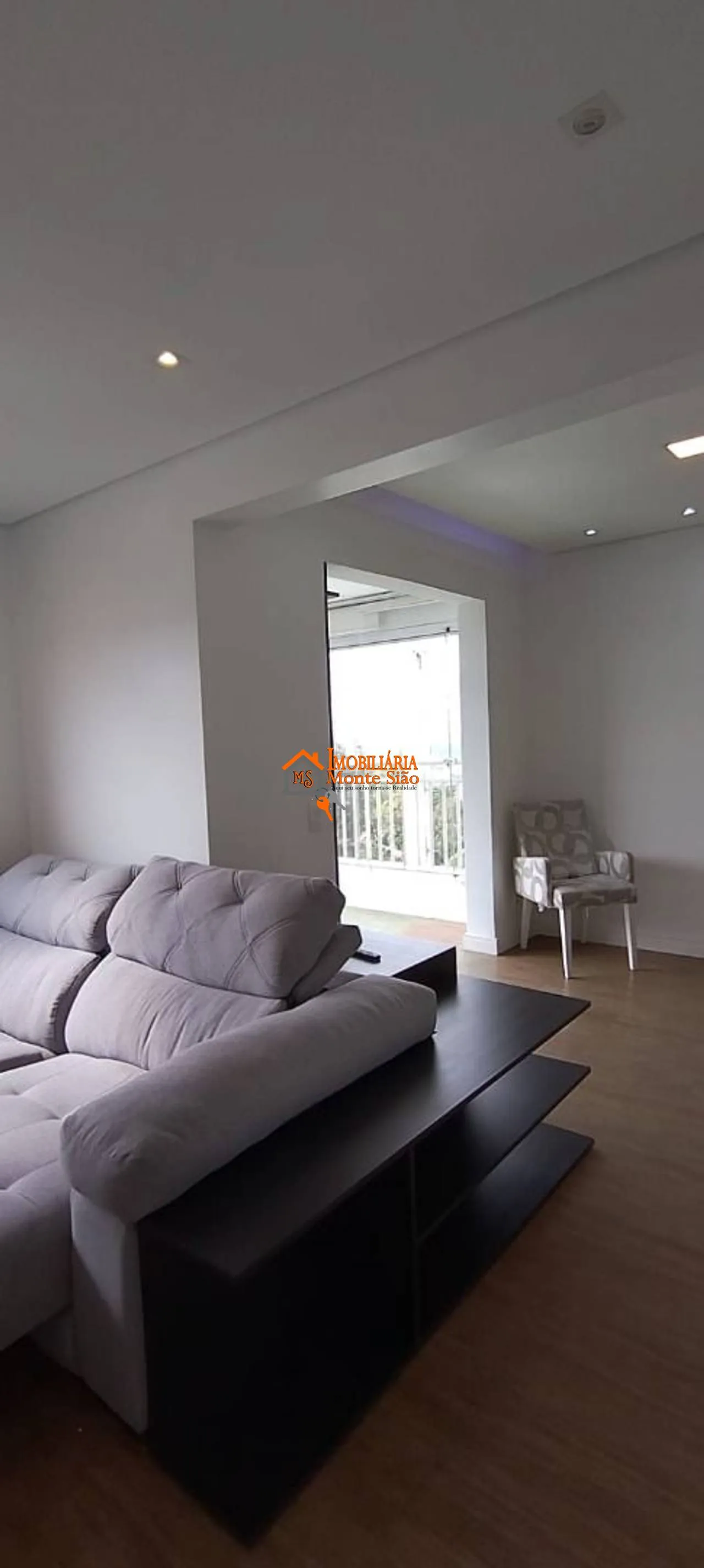 Imagem Apartamento com 3 dormitórios para alugar, 69 m² por R$ 4.920,00/mês - Gopoúva - Guarulhos/SP
