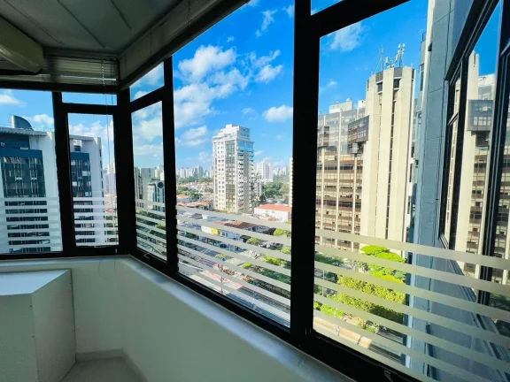Imagem Conjunto comercial com 220m² para locação próximo a Berrini.
