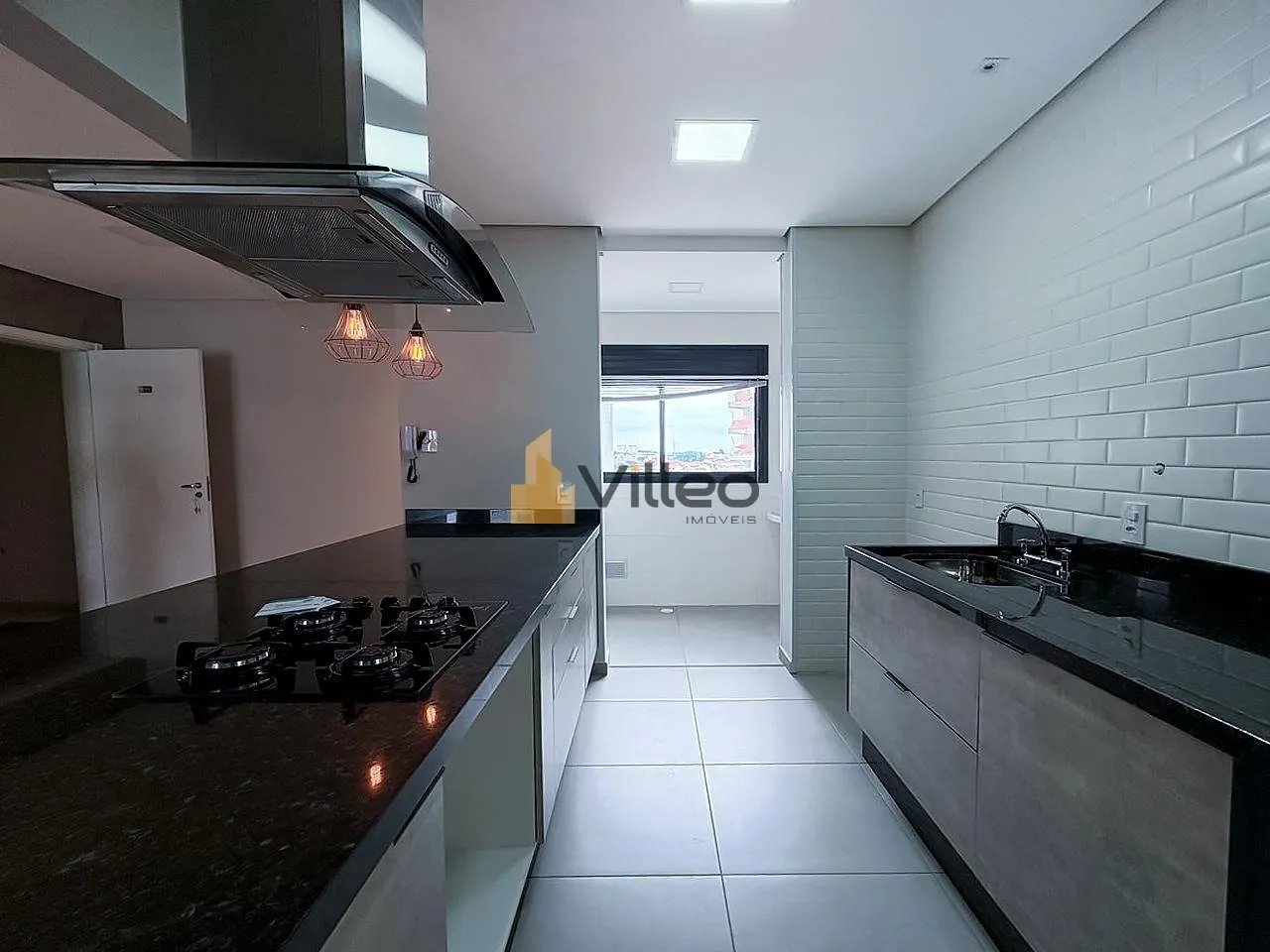 Imagem Apresentamos um imóvel que combina alto padrão de acabamento, ambientes amplos e uma infraestrutur...