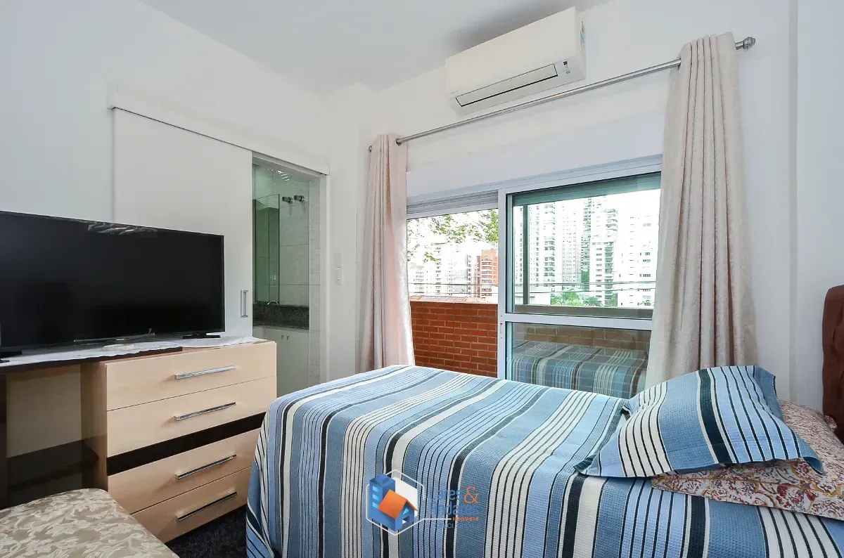 Imagem Apartamento para venda em Pacaembu com 4 quartos, sendo 3 suítes, 230m²