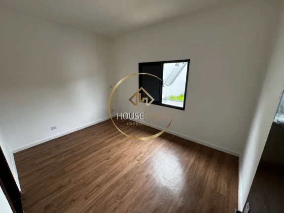 Imagem Casa Sobrado em condomínio, 4 Dormitórios( 3 suítes),Condomínio Mantiqueira