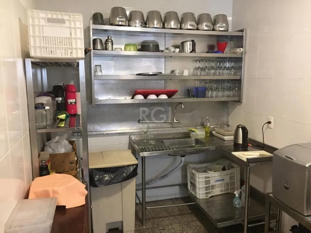 Imagem Prédio à Venda - 1650m², 18 vagas - Menino Deus