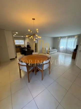 Imagem Linda Casa Terrea Localizada no Esplanada do Sol 4 dormitorios