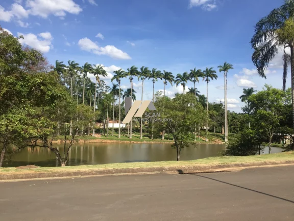 Imagem Terreno à venda em Valinhos, São Paulo