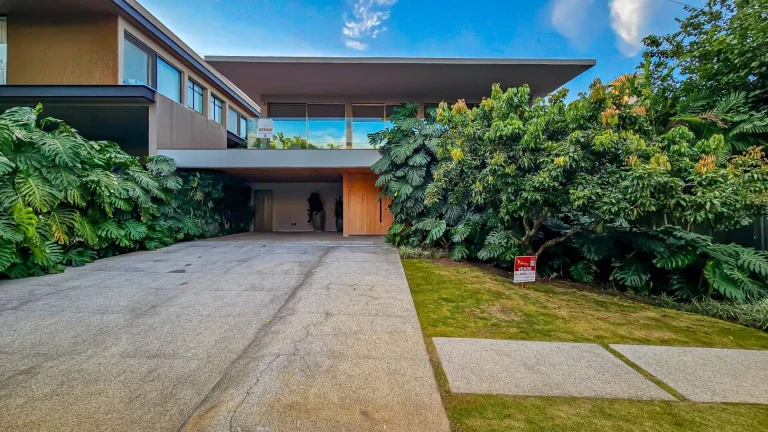 Imagem Casa com 4 quartos à venda, 582 m² por R$ 11.000.000 - Barueri/SP