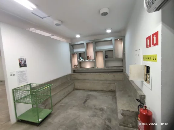 Imagem Prédio Comercial Inteiro de 1.000m² na Vila Olímpia, São Paulo - Locação Imperdível!