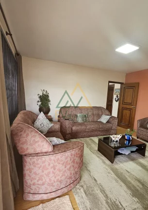 Imagem Casa Padrão Térrea com Terreno