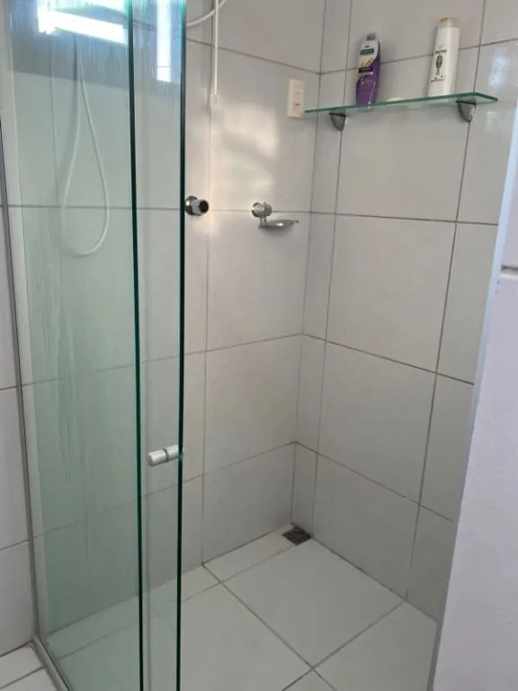 Imagem Casa duplex ampla no Bairro dos Estados, com 7 quartos, 4 suítes, varandas, terraço e excelente localização em João Pessoa.
