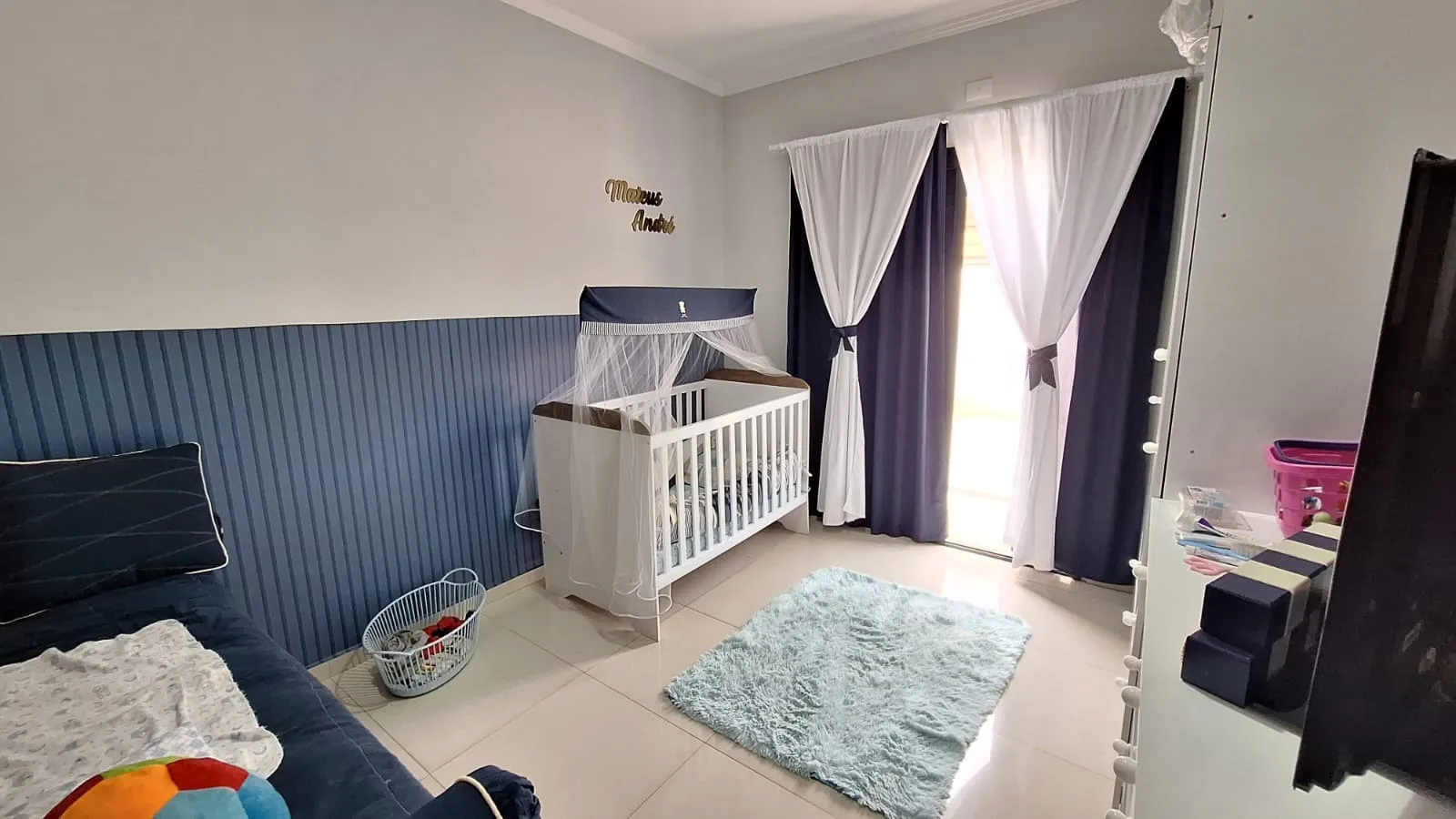 Imagem Belíssimo Sobrado Localizado no Golden Park Alpha! Aceita 50% em Permuta!