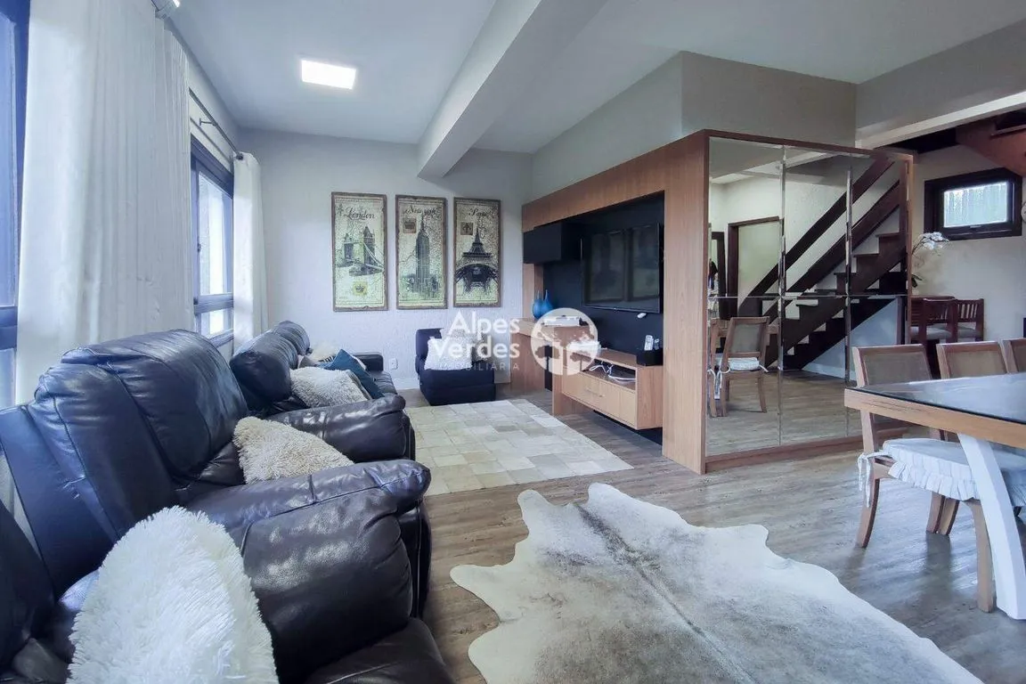 Imagem Vende-se Apartamento em Gramado, com 02 dormitórios