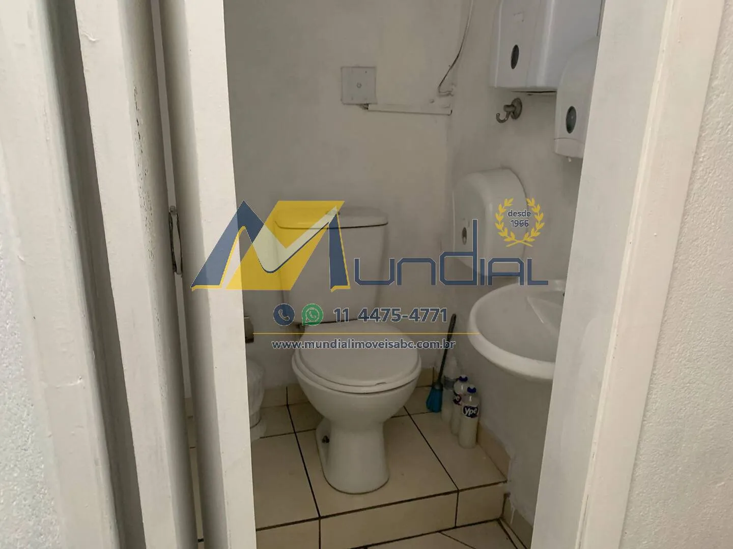 Imagem Alugo Salão Comercial em Santo André