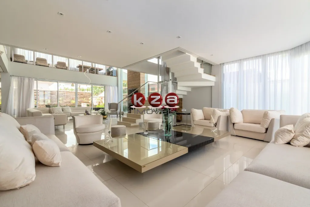 Imagem Imperdível oportunidade! Casa à venda na Enseda, Guarujá-SP, com 5 quartos, 5 suítes, 3 salas, 6 banheiros, 6 vagas de garagem e 700m².