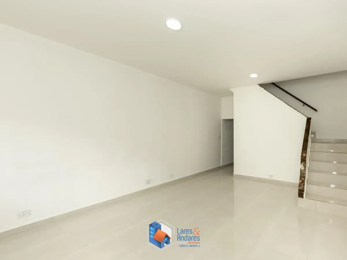 Imagem Sobrado para venda em Santana com 3 quartos, 110m²