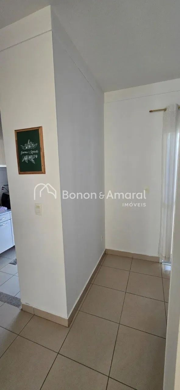 Imagem Charmoso Sobrado em Condomínio com Energia Solar e Ambiente de Vila