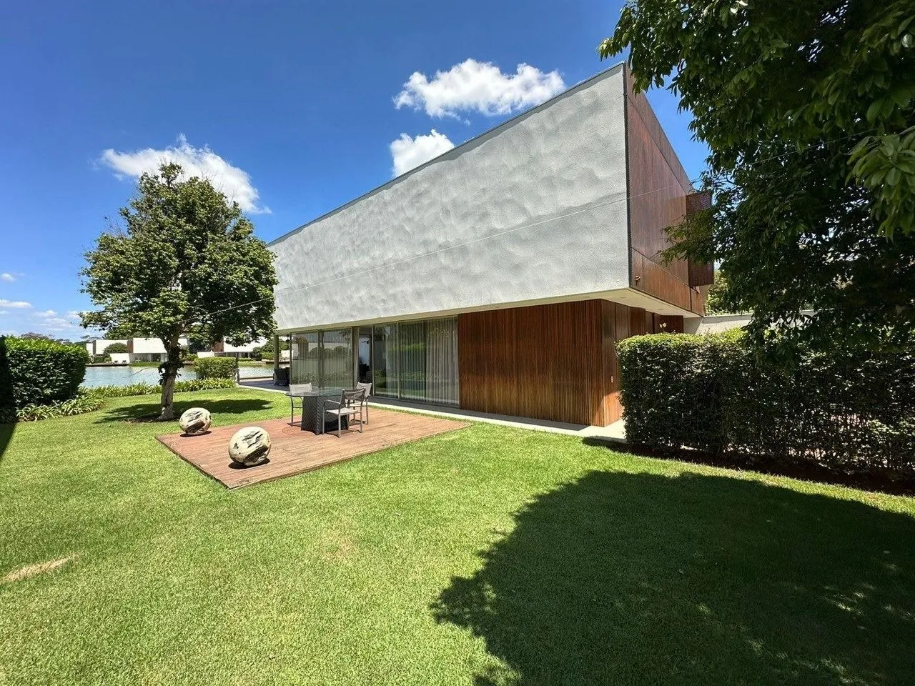 Foto do imóvel Venha conhecer essa incrível casa com 4 quartos, 4 suítes e 347,00 m2 de área construída. em Villa Fasano do Lago, PORTO FELIZ - SP