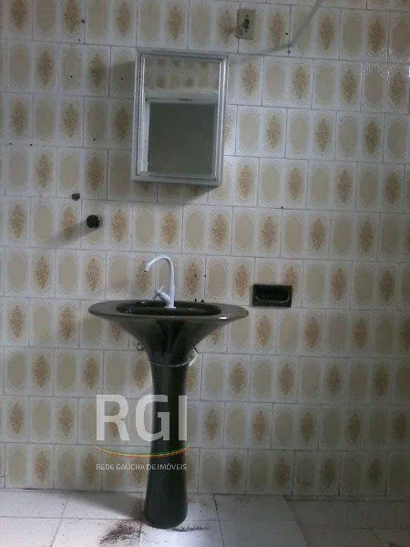 Imagem Casa para Venda - 170m², 3 dormitórios, 1 vaga - Navegantes
